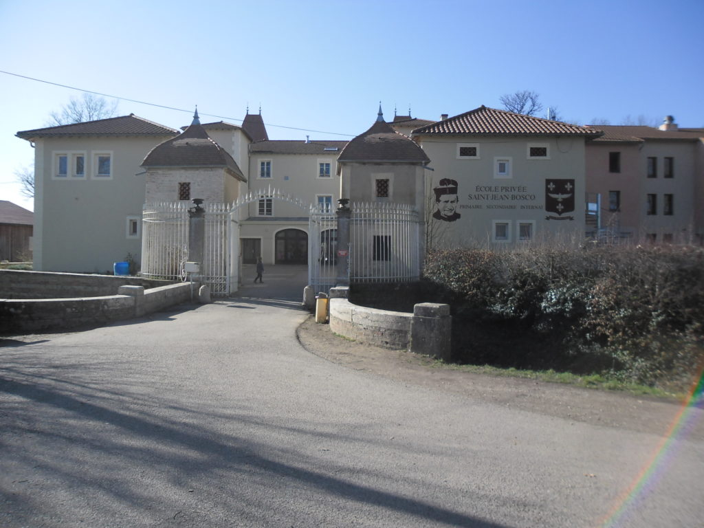 Ecole-Saint-Jean-Bosco, Marlieux