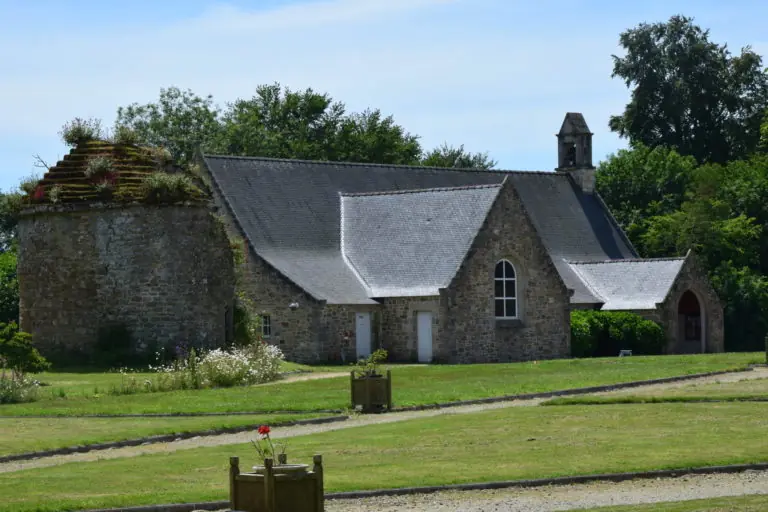 Chapelle du Cours-Sainte-Anne, Kernabat (22)