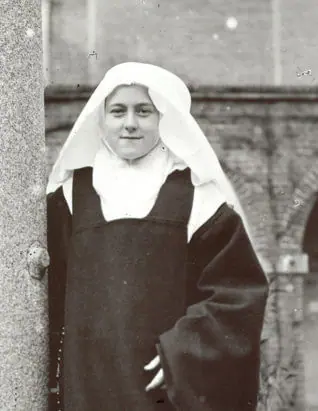 Sainte Thérèse de l'Enfant-Jésus novice